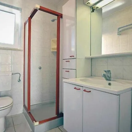 Ferienwohnung Fuer 4 Personen Ca 40 Qm In Porec, Istrien Istrische Riviera - B52514 Apartment Poreč