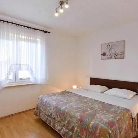 Ferienwohnung Fuer 4 Personen Ca 40 Qm In Porec, Istrien Istrische Riviera - B52514 Apartment *